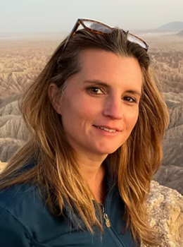 Erin Zavala Headshot