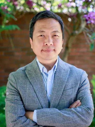 Samuel Joseph Kim Headshot